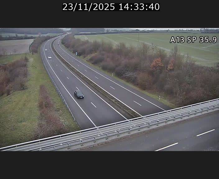 <h2>Webcam trafic sur A13 à l'entrée ouest du tunnel Markusbierg à Remerschen. Vue orientée vers Mondorf-les-Bains.</h2>