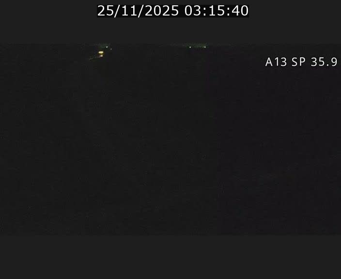 <h2>Webcam trafic sur A13 à l'entrée ouest du tunnel Markusbierg à Remerschen. Vue orientée vers Mondorf-les-Bains.</h2>