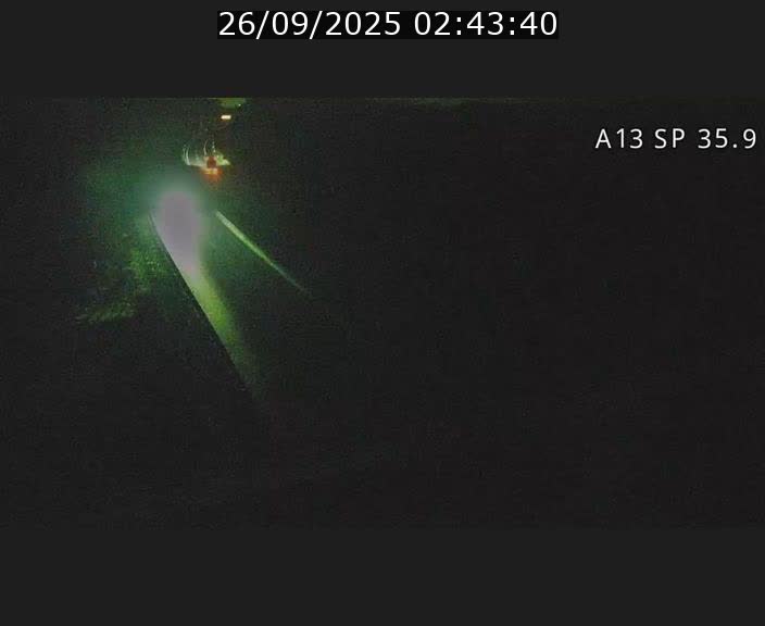 <h2>Webcam trafic sur A13 à l'entrée ouest du tunnel Markusbierg à Remerschen. Vue orientée vers Mondorf-les-Bains.</h2>