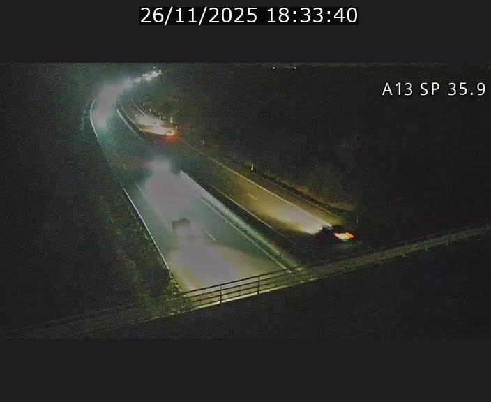 <h2>Webcam trafic sur A13 à l'entrée ouest du tunnel Markusbierg à Remerschen. Vue orientée vers Mondorf-les-Bains.</h2>