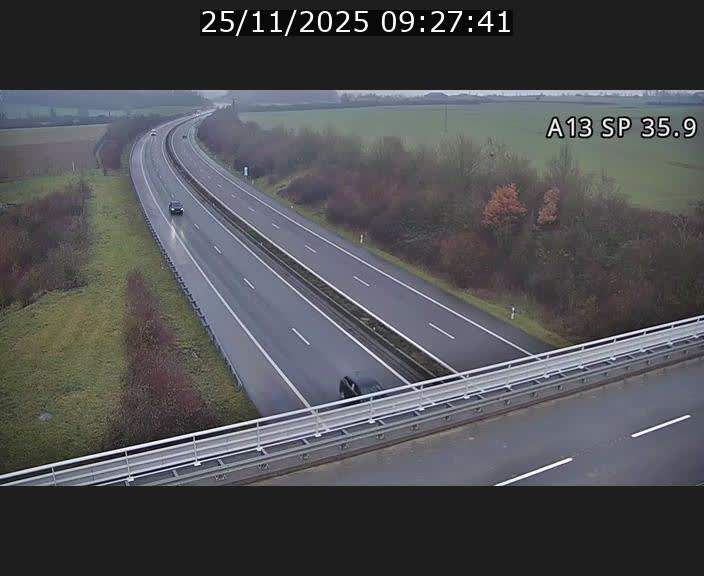 <h2>Webcam trafic sur A13 à l'entrée ouest du tunnel Markusbierg à Remerschen. Vue orientée vers Mondorf-les-Bains.</h2>