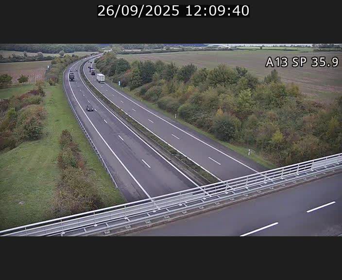 <h2>Webcam trafic sur A13 à l'entrée ouest du tunnel Markusbierg à Remerschen. Vue orientée vers Mondorf-les-Bains.</h2>