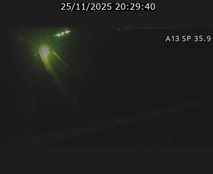 <h2>Webcam trafic sur A13 à l'entrée ouest du tunnel Markusbierg à Remerschen. Vue orientée vers Mondorf-les-Bains.</h2>
