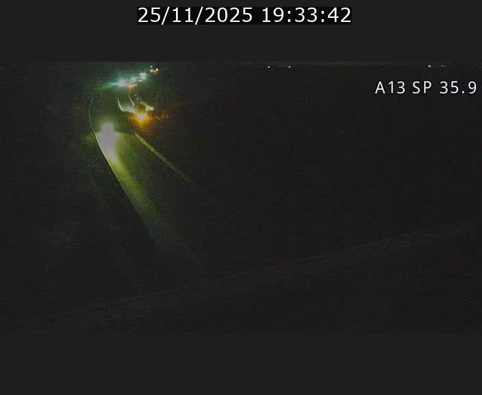 <h2>Webcam trafic sur A13 à l'entrée ouest du tunnel Markusbierg à Remerschen. Vue orientée vers Mondorf-les-Bains.</h2>