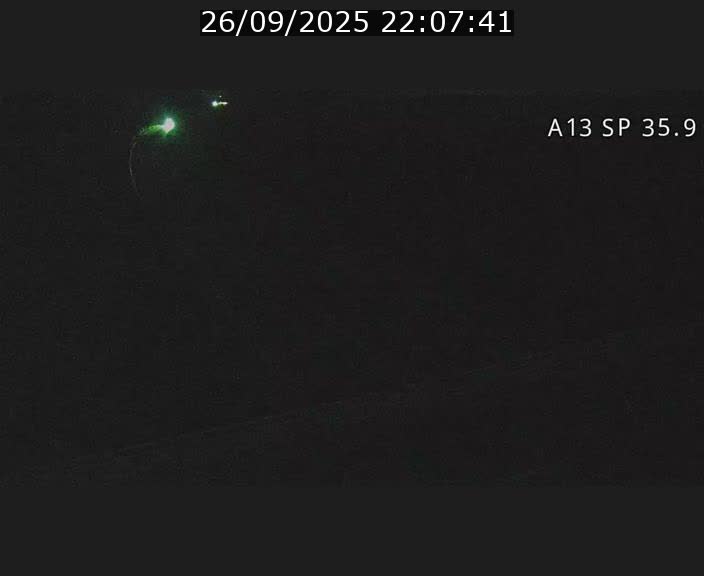 <h2>Webcam trafic sur A13 à l'entrée ouest du tunnel Markusbierg à Remerschen. Vue orientée vers Mondorf-les-Bains.</h2>