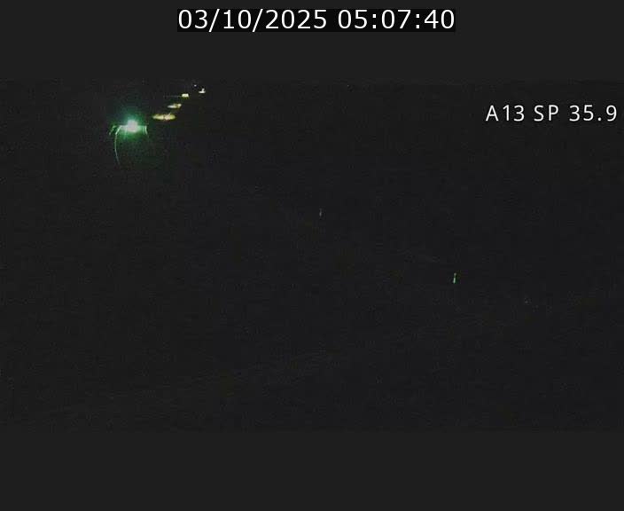 <h2>Webcam trafic sur A13 à l'entrée ouest du tunnel Markusbierg à Remerschen. Vue orientée vers Mondorf-les-Bains.</h2>