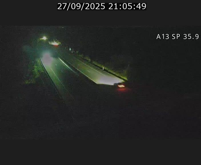 <h2>Webcam trafic sur A13 à l'entrée ouest du tunnel Markusbierg à Remerschen. Vue orientée vers Mondorf-les-Bains.</h2>