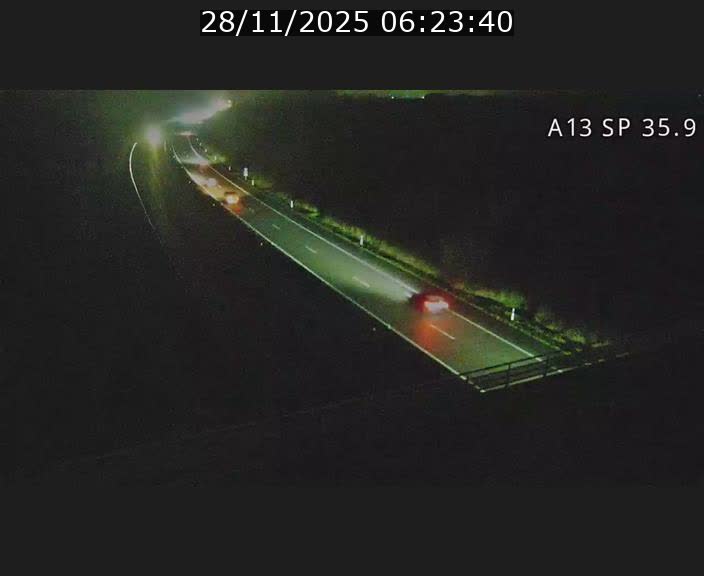 <h2>Webcam trafic sur A13 à l'entrée ouest du tunnel Markusbierg à Remerschen. Vue orientée vers Mondorf-les-Bains.</h2>