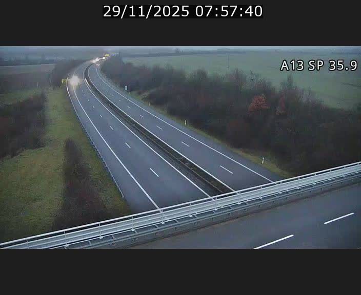 <h2>Webcam trafic sur A13 à l'entrée ouest du tunnel Markusbierg à Remerschen. Vue orientée vers Mondorf-les-Bains.</h2>