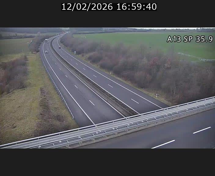 <h2>Webcam trafic sur A13 à l'entrée ouest du tunnel Markusbierg à Remerschen. Vue orientée vers Mondorf-les-Bains.</h2>