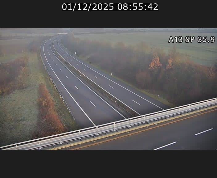 <h2>Webcam trafic sur A13 à l'entrée ouest du tunnel Markusbierg à Remerschen. Vue orientée vers Mondorf-les-Bains.</h2>