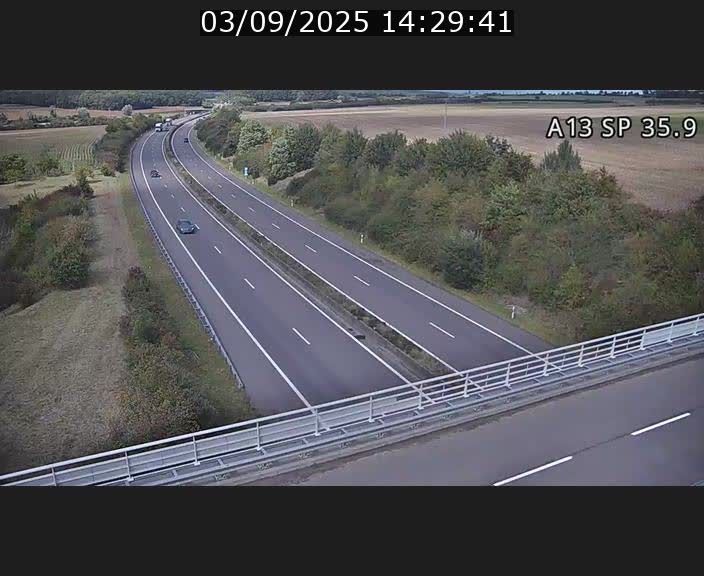 <h2>Webcam trafic sur A13 à l'entrée ouest du tunnel Markusbierg à Remerschen. Vue orientée vers Mondorf-les-Bains.</h2>