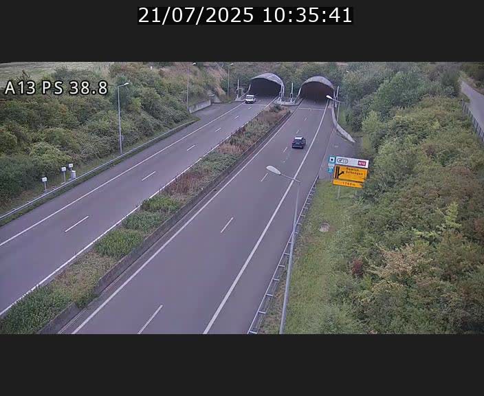 Webcam autoroute A13 à l'entrée ouest du tunnel Markusbierg à Schengen. Vue orientée vers Mondorf-les-Bains