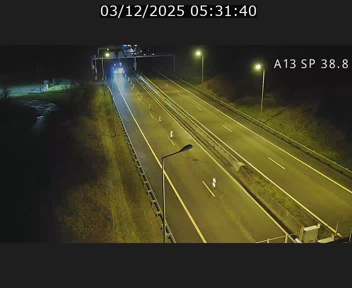 <h2>Webcam autoroute A13 à l'entrée ouest du tunnel Markusbierg à Schengen. Vue orientée vers le tunnel et l'Allemagne</h2>