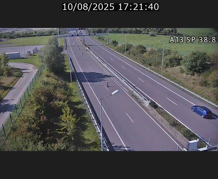 <h2>Webcam autoroute A13 à l'entrée ouest du tunnel Markusbierg à Schengen. Vue orientée vers le tunnel et l'Allemagne</h2>