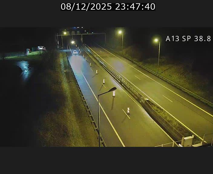 <h2>Webcam autoroute A13 à l'entrée ouest du tunnel Markusbierg à Schengen. Vue orientée vers le tunnel et l'Allemagne</h2>