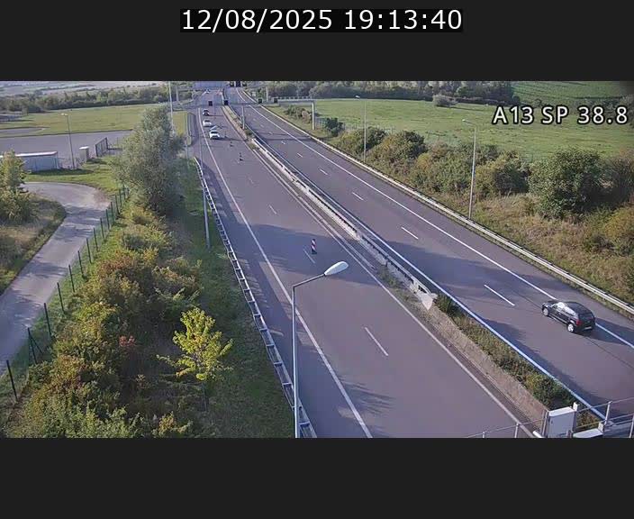 <h2>Webcam autoroute A13 à l'entrée ouest du tunnel Markusbierg à Schengen. Vue orientée vers le tunnel et l'Allemagne</h2>