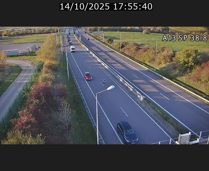 <h2>Webcam autoroute A13 à l'entrée ouest du tunnel Markusbierg à Schengen. Vue orientée vers le tunnel et l'Allemagne</h2>