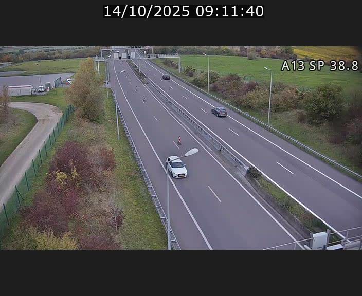 <h2>Webcam autoroute A13 à l'entrée ouest du tunnel Markusbierg à Schengen. Vue orientée vers le tunnel et l'Allemagne</h2>