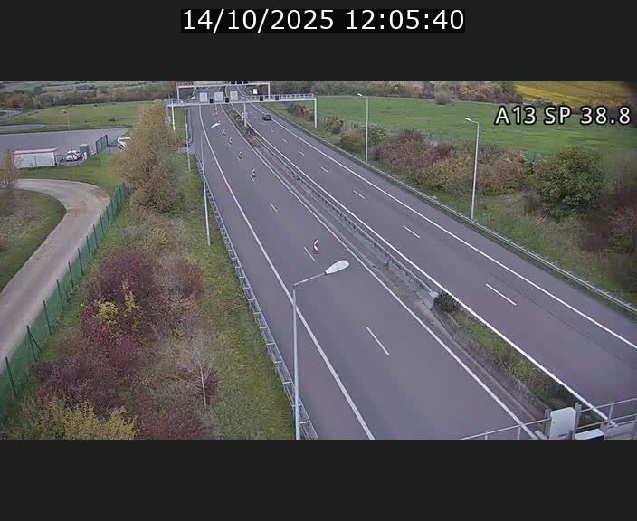 <h2>Webcam autoroute A13 à l'entrée ouest du tunnel Markusbierg à Schengen. Vue orientée vers le tunnel et l'Allemagne</h2>