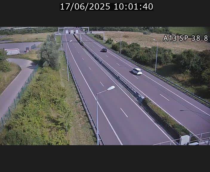 <h2>Webcam autoroute A13 à l'entrée ouest du tunnel Markusbierg à Schengen. Vue orientée vers le tunnel et l'Allemagne</h2>
