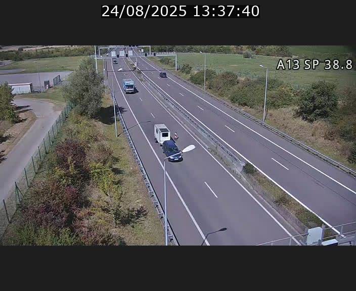 <h2>Webcam autoroute A13 à l'entrée ouest du tunnel Markusbierg à Schengen. Vue orientée vers le tunnel et l'Allemagne</h2>