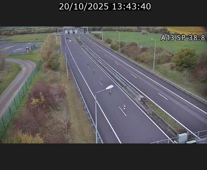 <h2>Webcam autoroute A13 à l'entrée ouest du tunnel Markusbierg à Schengen. Vue orientée vers le tunnel et l'Allemagne</h2>