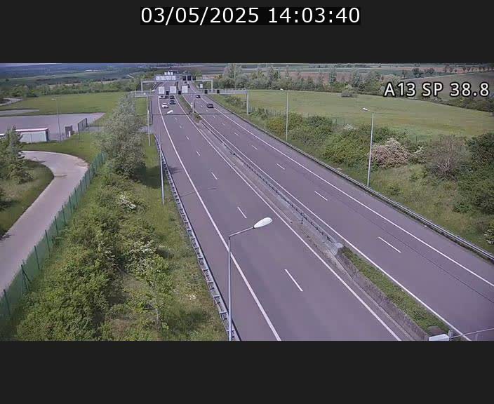 Webcam autoroute A13 à l'entrée ouest du tunnel Markusbierg à Schengen. Vue orientée vers le tunnel et l'Allemagne