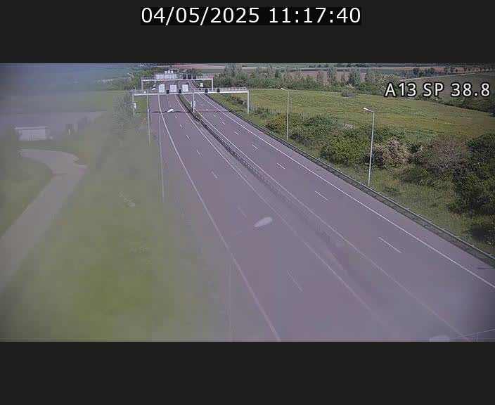 Webcam autoroute A13 à l'entrée ouest du tunnel Markusbierg à Schengen. Vue orientée vers le tunnel et l'Allemagne