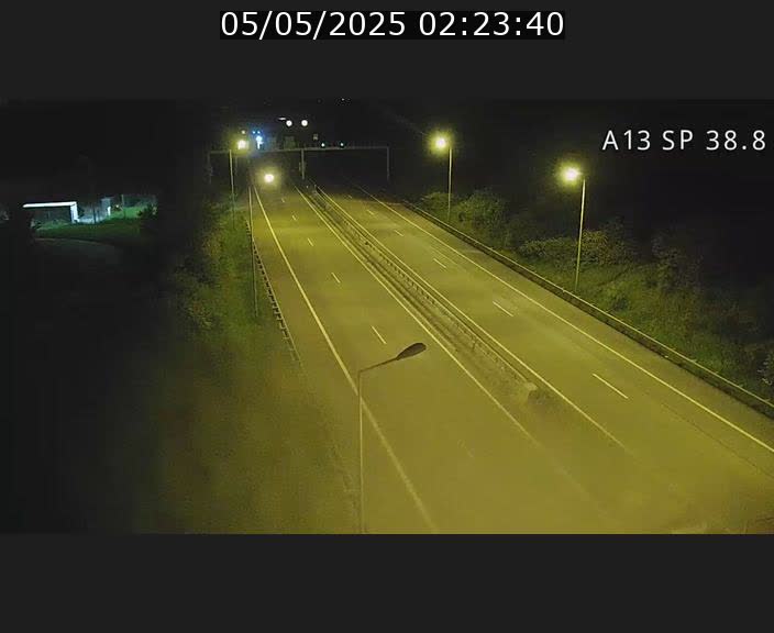 Webcam autoroute A13 à l'entrée ouest du tunnel Markusbierg à Schengen. Vue orientée vers le tunnel et l'Allemagne