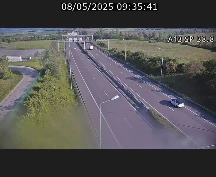 Webcam autoroute A13 à l'entrée ouest du tunnel Markusbierg à Schengen. Vue orientée vers le tunnel et l'Allemagne