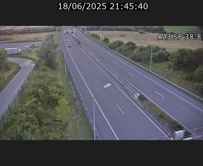 Webcam autoroute A13 à l'entrée ouest du tunnel Markusbierg à Schengen. Vue orientée vers le tunnel et l'Allemagne