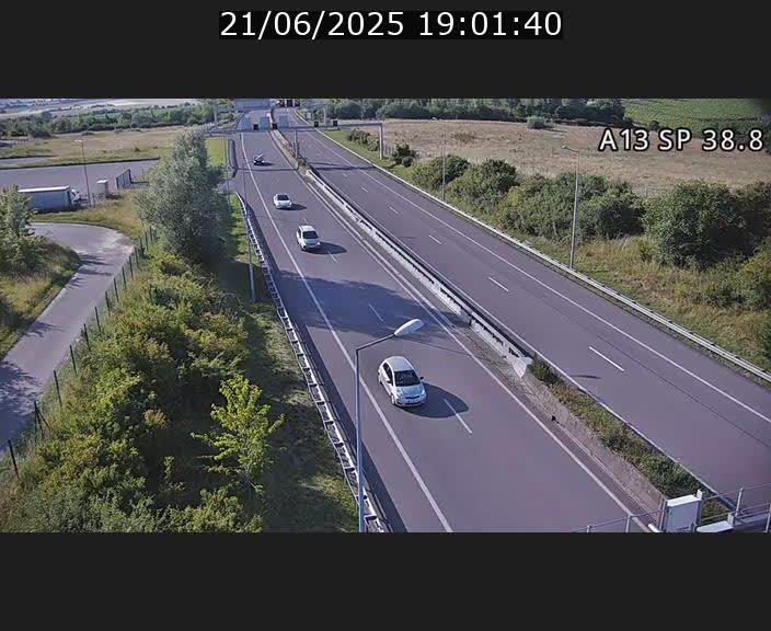 Webcam autoroute A13 à l'entrée ouest du tunnel Markusbierg à Schengen. Vue orientée vers le tunnel et l'Allemagne