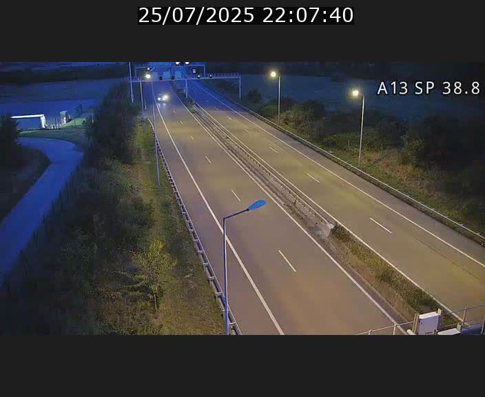 Webcam autoroute A13 à l'entrée ouest du tunnel Markusbierg à Schengen. Vue orientée vers le tunnel et l'Allemagne