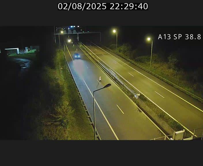 Webcam autoroute A13 à l'entrée ouest du tunnel Markusbierg à Schengen. Vue orientée vers le tunnel et l'Allemagne