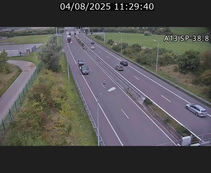 Webcam autoroute A13 à l'entrée ouest du tunnel Markusbierg à Schengen. Vue orientée vers le tunnel et l'Allemagne