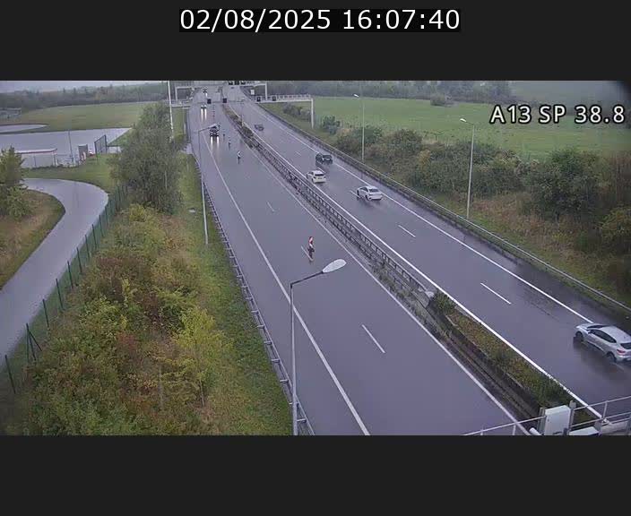 Webcam autoroute A13 à l'entrée ouest du tunnel Markusbierg à Schengen. Vue orientée vers le tunnel et l'Allemagne