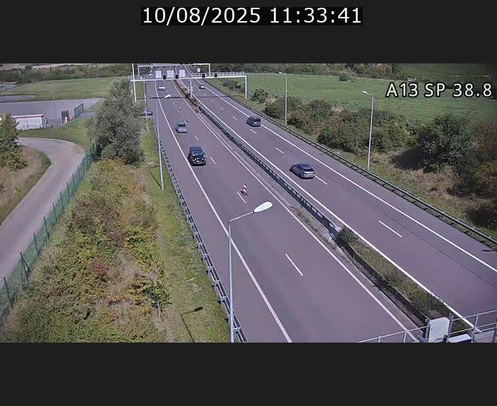 Webcam autoroute A13 à l'entrée ouest du tunnel Markusbierg à Schengen. Vue orientée vers le tunnel et l'Allemagne