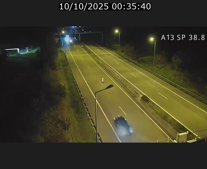 Webcam autoroute A13 à l'entrée ouest du tunnel Markusbierg à Schengen. Vue orientée vers le tunnel et l'Allemagne
