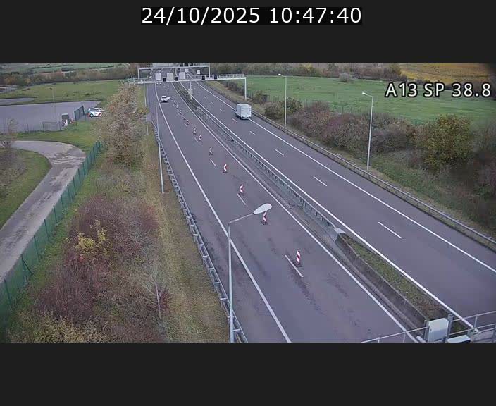 Webcam autoroute A13 à l'entrée ouest du tunnel Markusbierg à Schengen. Vue orientée vers le tunnel et l'Allemagne