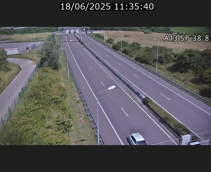 <h2>Webcam autoroute A13 à l'entrée ouest du tunnel Markusbierg à Schengen. Vue orientée vers le tunnel et l'Allemagne</h2>