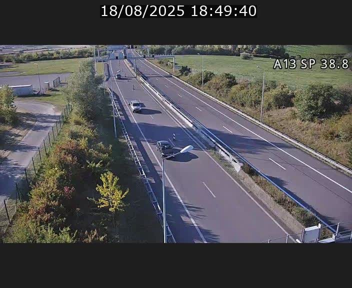 <h2>Webcam autoroute A13 à l'entrée ouest du tunnel Markusbierg à Schengen. Vue orientée vers le tunnel et l'Allemagne</h2>