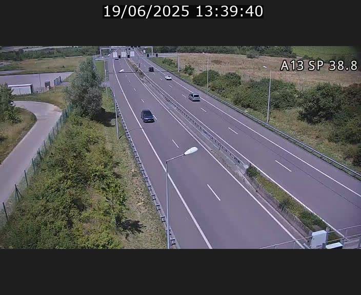 <h2>Webcam autoroute A13 à l'entrée ouest du tunnel Markusbierg à Schengen. Vue orientée vers le tunnel et l'Allemagne</h2>