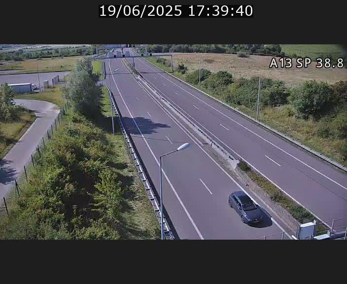 <h2>Webcam autoroute A13 à l'entrée ouest du tunnel Markusbierg à Schengen. Vue orientée vers le tunnel et l'Allemagne</h2>