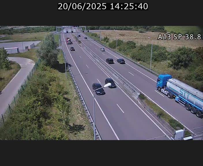 <h2>Webcam autoroute A13 à l'entrée ouest du tunnel Markusbierg à Schengen. Vue orientée vers le tunnel et l'Allemagne</h2>