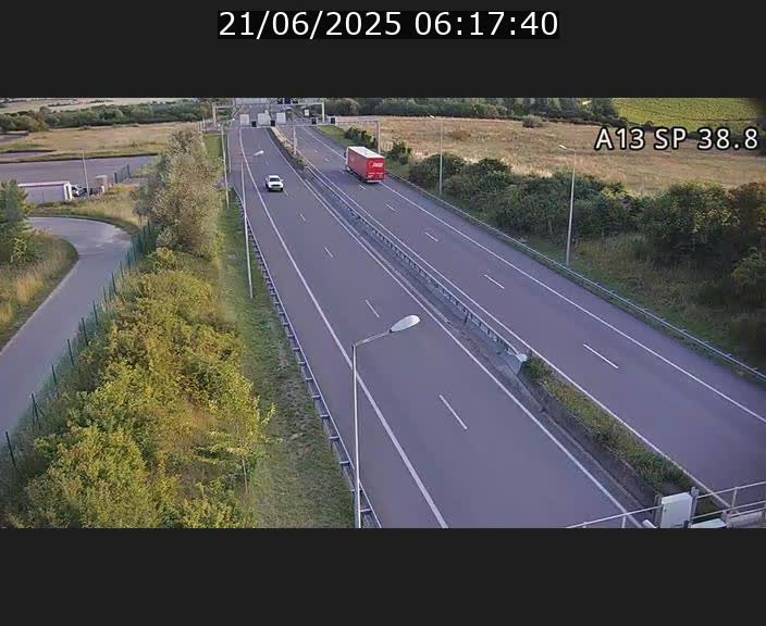 <h2>Webcam autoroute A13 à l'entrée ouest du tunnel Markusbierg à Schengen. Vue orientée vers le tunnel et l'Allemagne</h2>