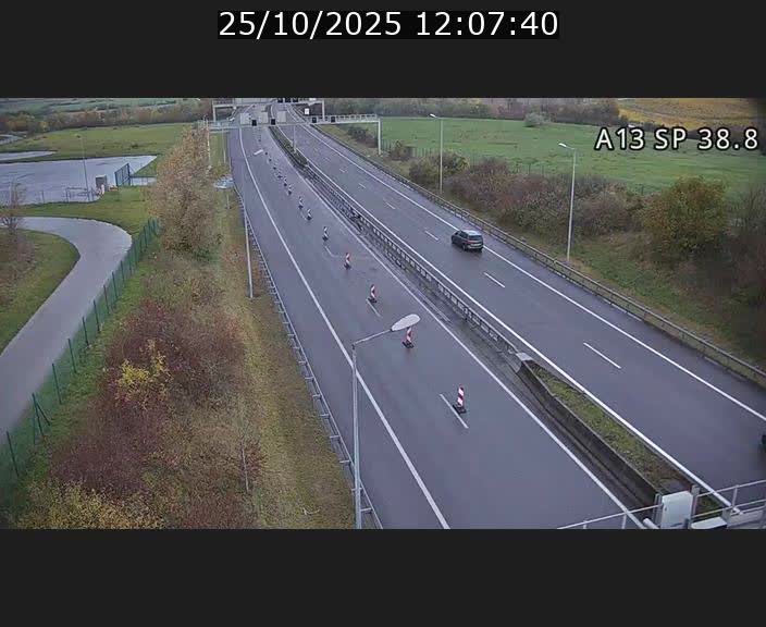 <h2>Webcam autoroute A13 à l'entrée ouest du tunnel Markusbierg à Schengen. Vue orientée vers le tunnel et l'Allemagne</h2>