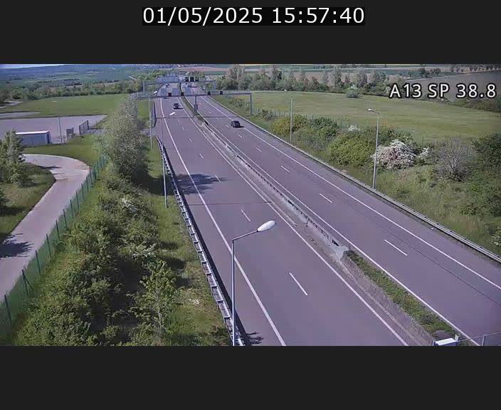 Webcam autoroute A13 à l'entrée ouest du tunnel Markusbierg à Schengen. Vue orientée vers le tunnel et l'Allemagne
