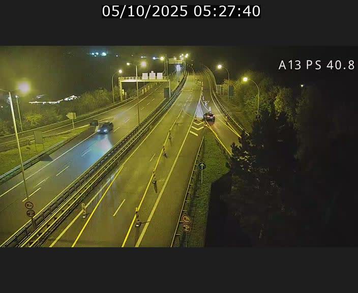 <h2>Webcam autoroute A13 à la sortie est du tunnel Markusbierg à Schengen. Vue sur le pont de la Moselle, vers l'Allemagne</h2>