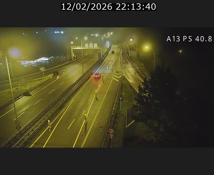 <h2>Webcam autoroute A13 à la sortie est du tunnel Markusbierg à Schengen. Vue sur le pont de la Moselle, vers l'Allemagne</h2>